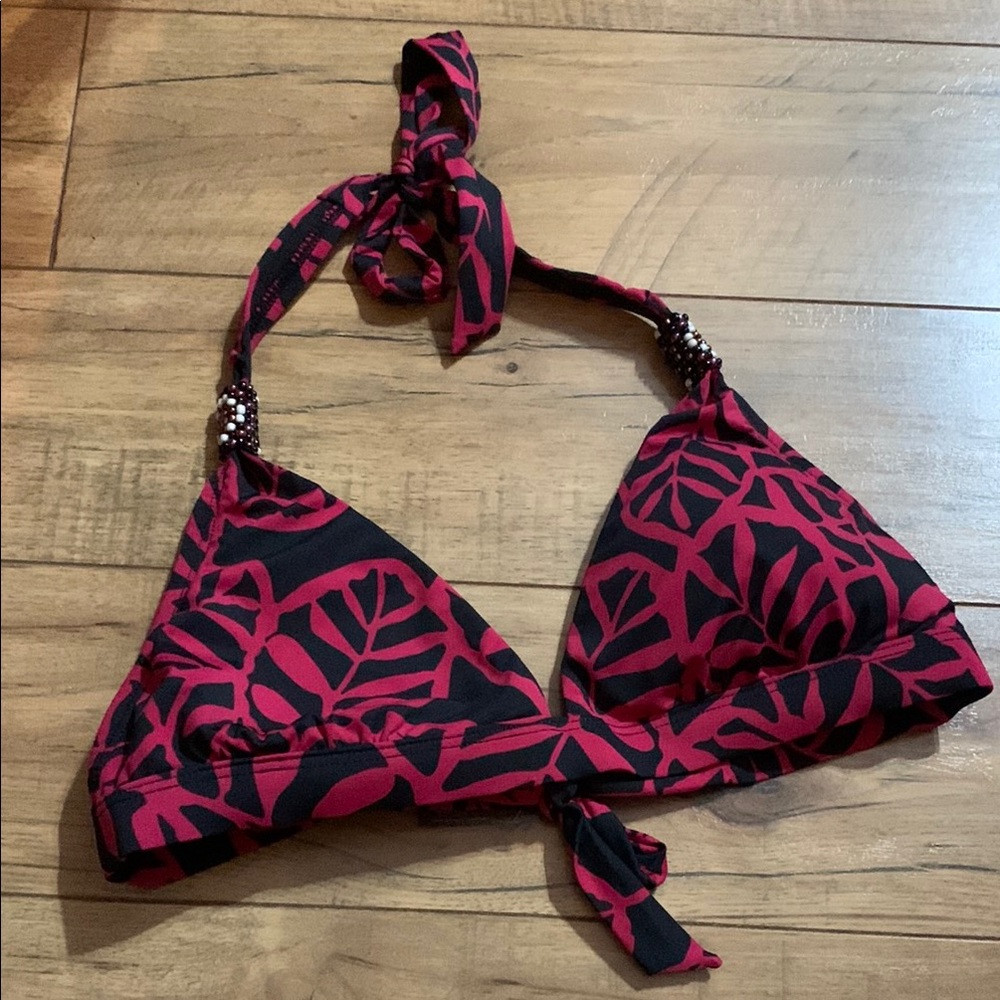 Chic beaded Black and Pink Triangle Bikini Top